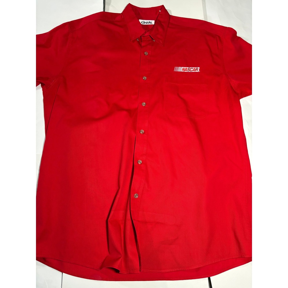 Cintas NASCAR embroided  Red Button Front Work Shirt Mens‎ XL Short Sleeve